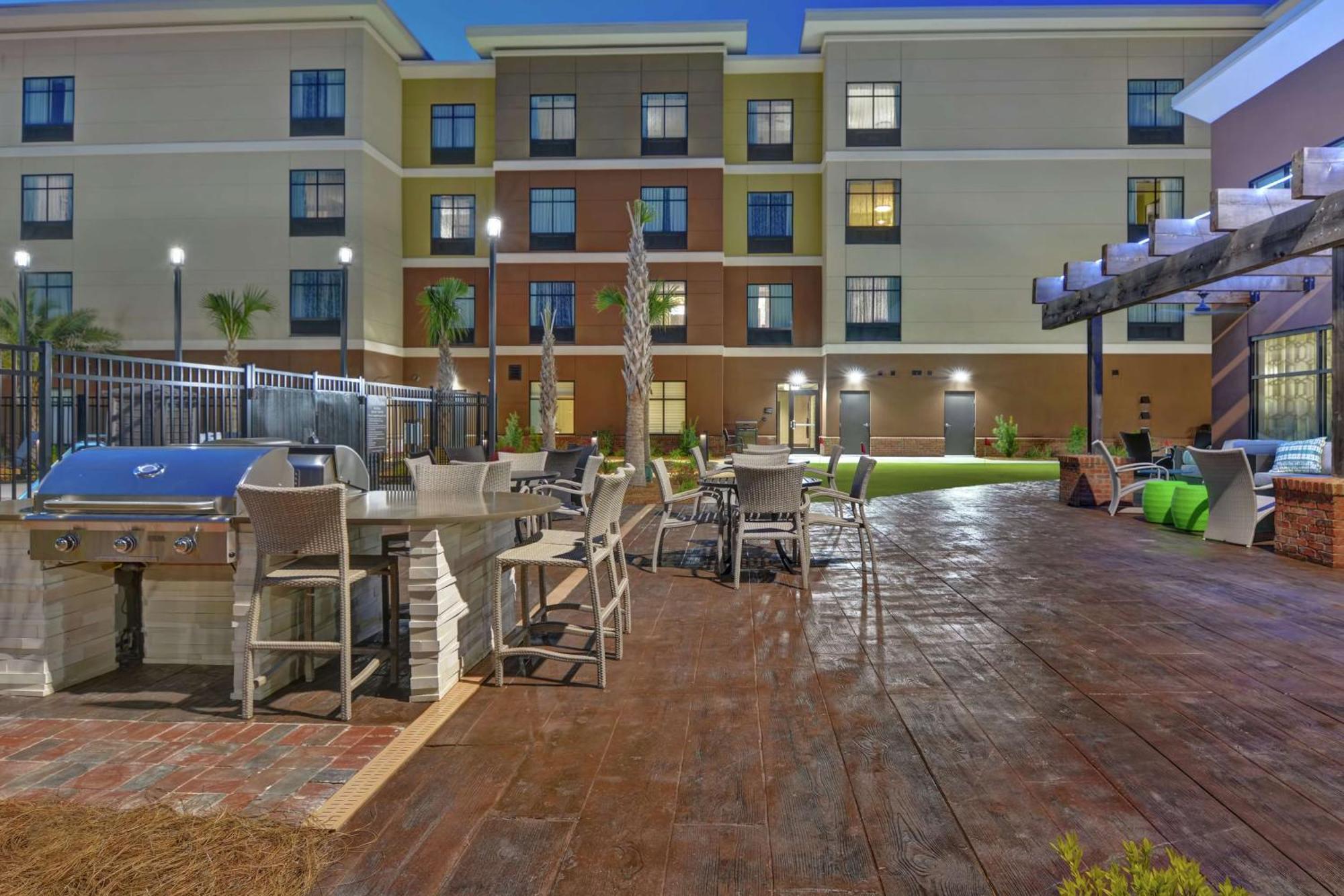 Homewood Suites By Hilton Savannah Airport Exterior photo