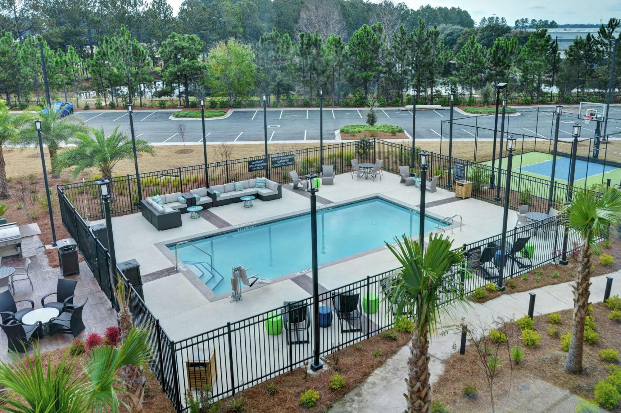 Homewood Suites By Hilton Savannah Airport Exterior photo